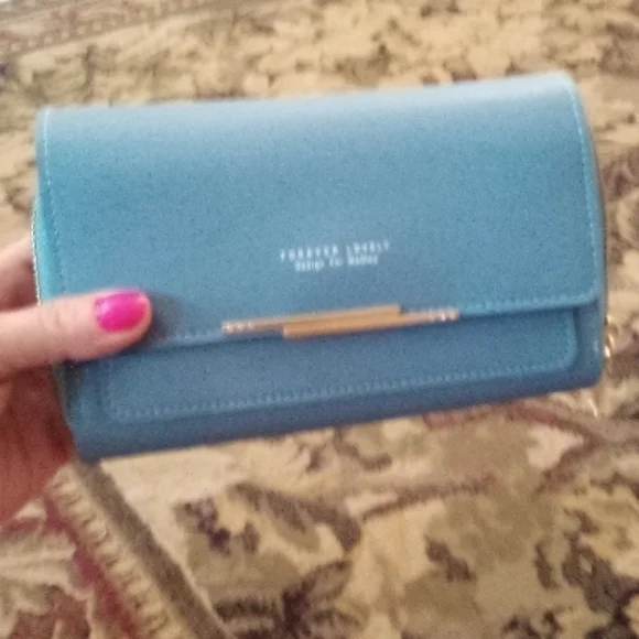 NWT Madley Forever lovely clutch/crossbody 8"x4" - Picture 1 of 3